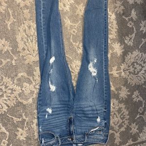 Old navy rockstar super skinny mid -rise